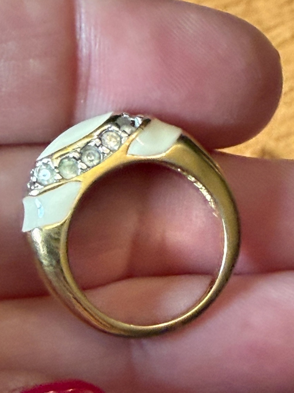 AVON Enameled Dome Ring Tan with Rhinestones Size 5